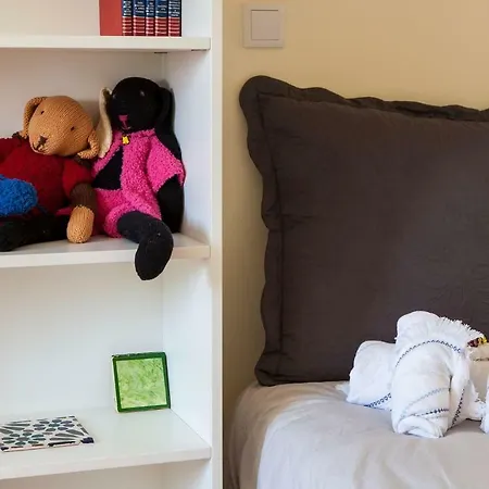 Exquisit Flat Right 公寓 *