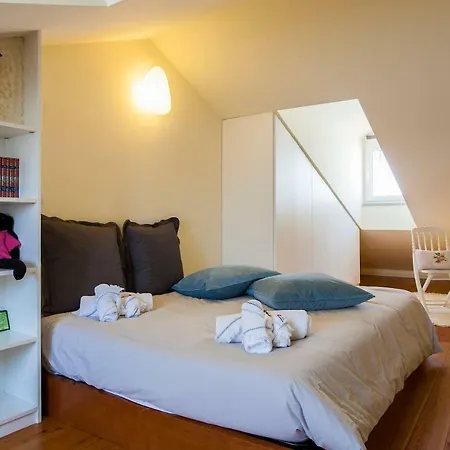 Exquisit Flat Right * Лиссабон